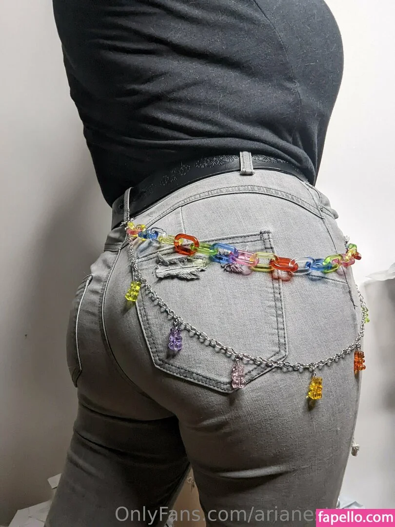 Ariane Saint Amour Onlyfans Photo Gallery 