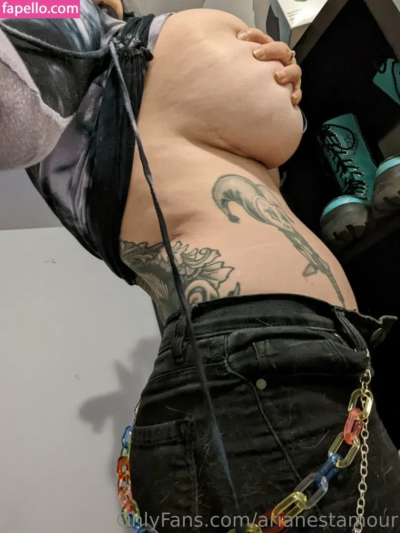 Ariane Saint Amour Onlyfans Photo Gallery 