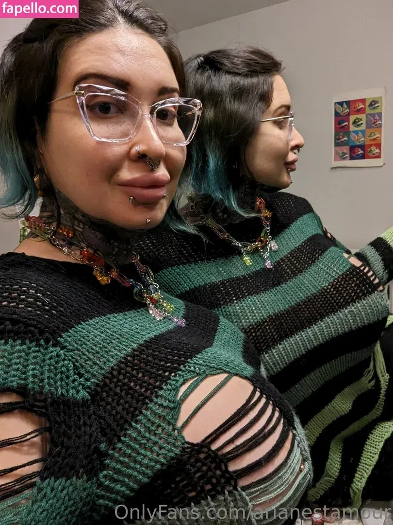 Ariane Saint Amour Onlyfans Photo Gallery 