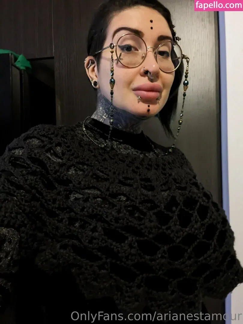 Ariane Saint Amour Onlyfans Photo Gallery 