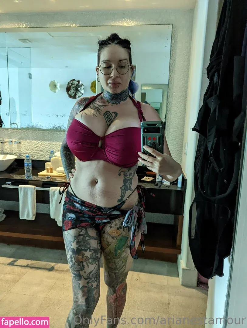 Ariane Saint Amour Onlyfans Photo Gallery 