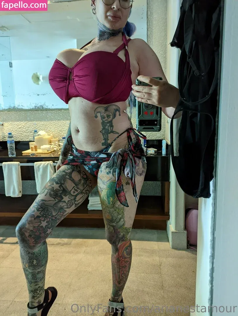 Ariane Saint Amour Onlyfans Photo Gallery 