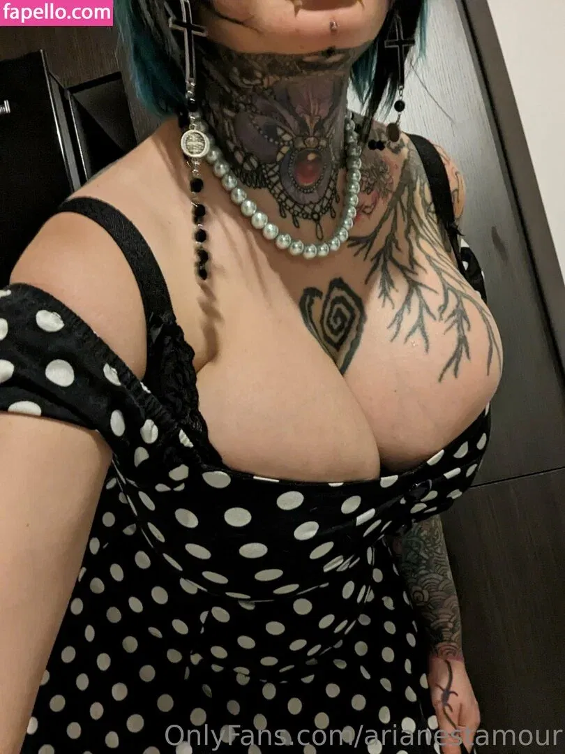 Ariane Saint Amour Onlyfans Photo Gallery 