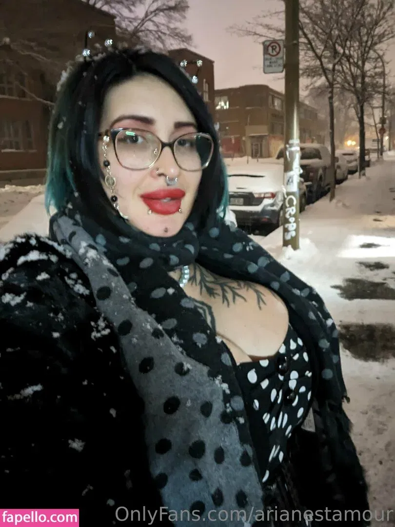 Ariane Saint Amour Onlyfans Photo Gallery 