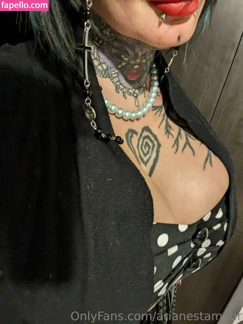 Ariane Saint Amour Onlyfans Photo Gallery 