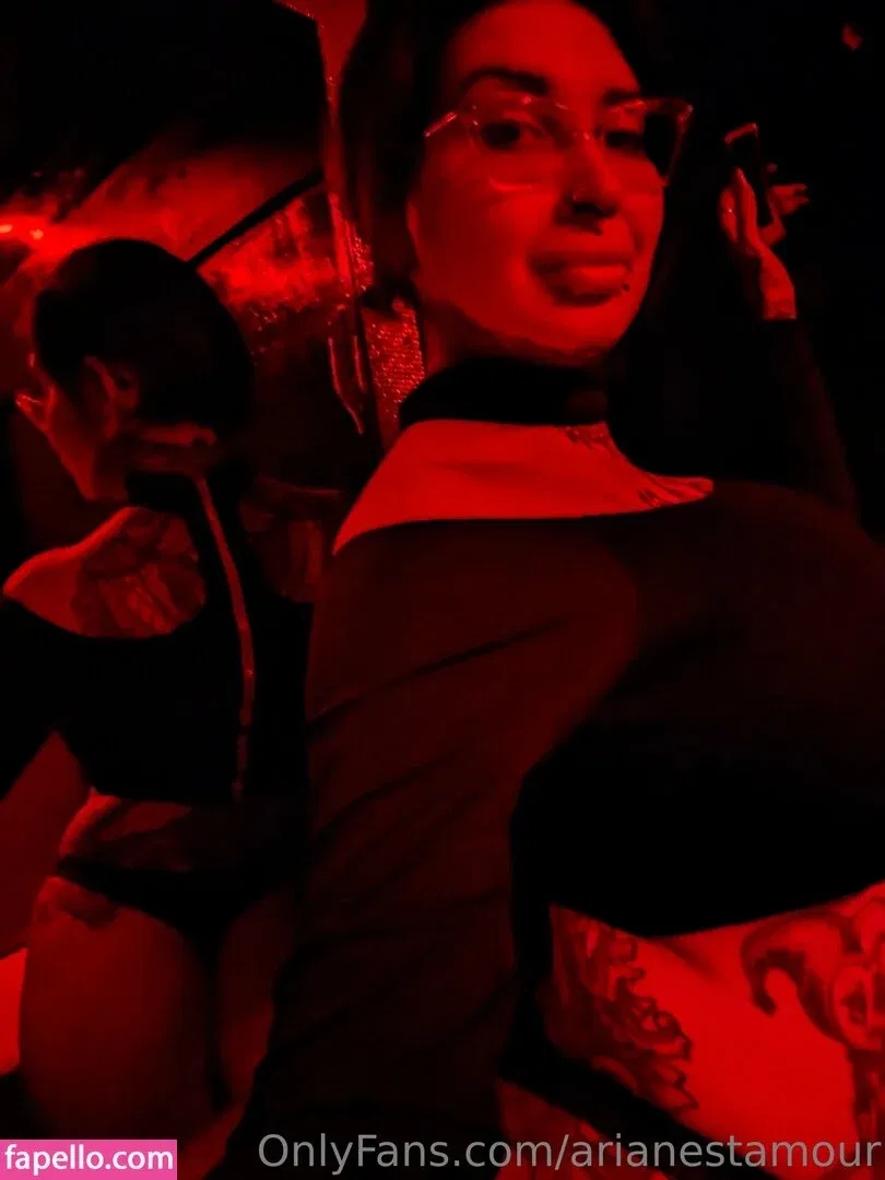 Ariane Saint Amour Onlyfans Photo Gallery 