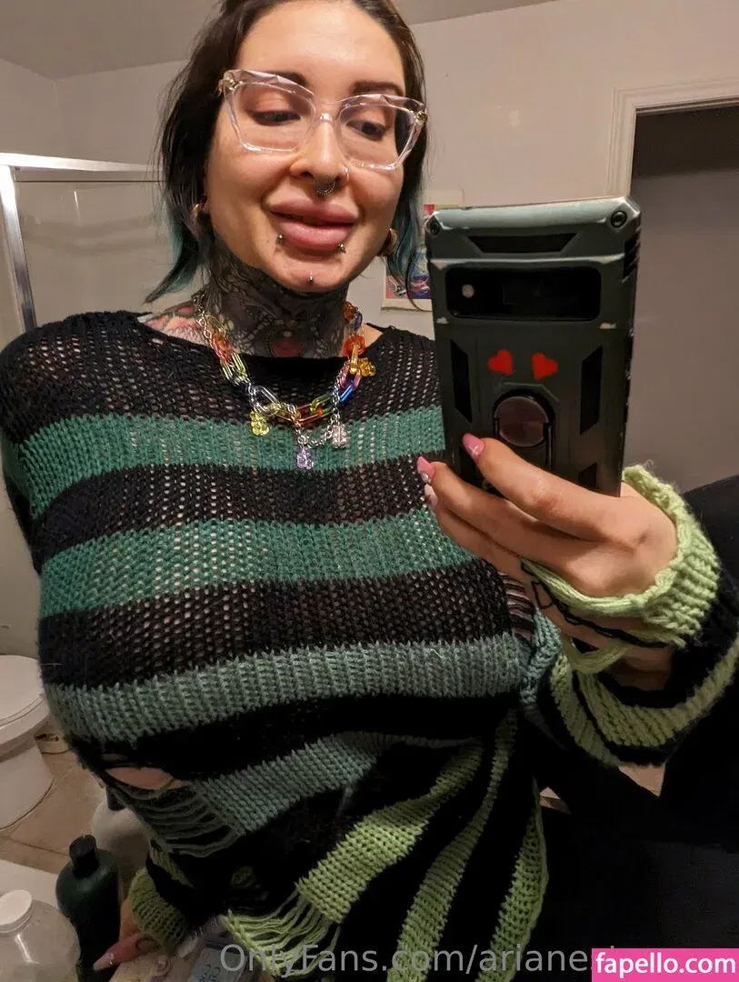 Ariane Saint Amour Onlyfans Photo Gallery 