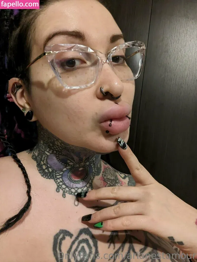 Ariane Saint Amour Onlyfans Photo Gallery 