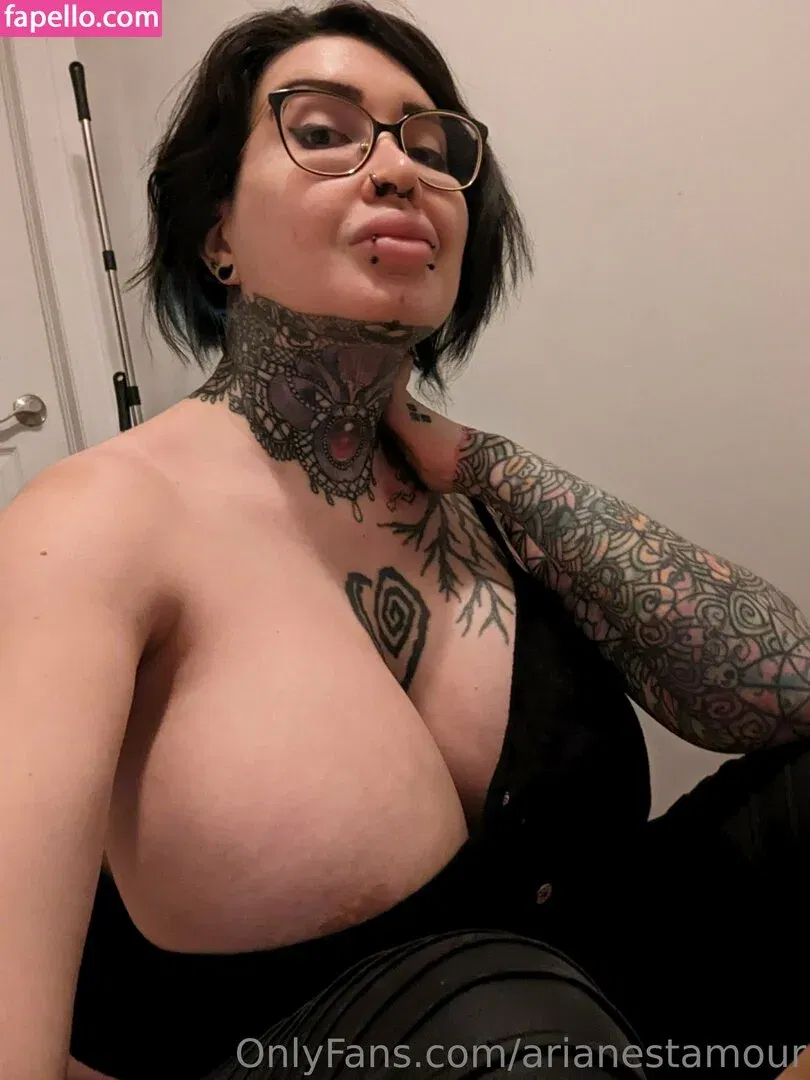 Ariane Saint Amour Onlyfans Photo Gallery 