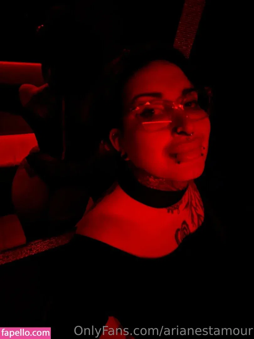 Ariane Saint Amour Onlyfans Photo Gallery 