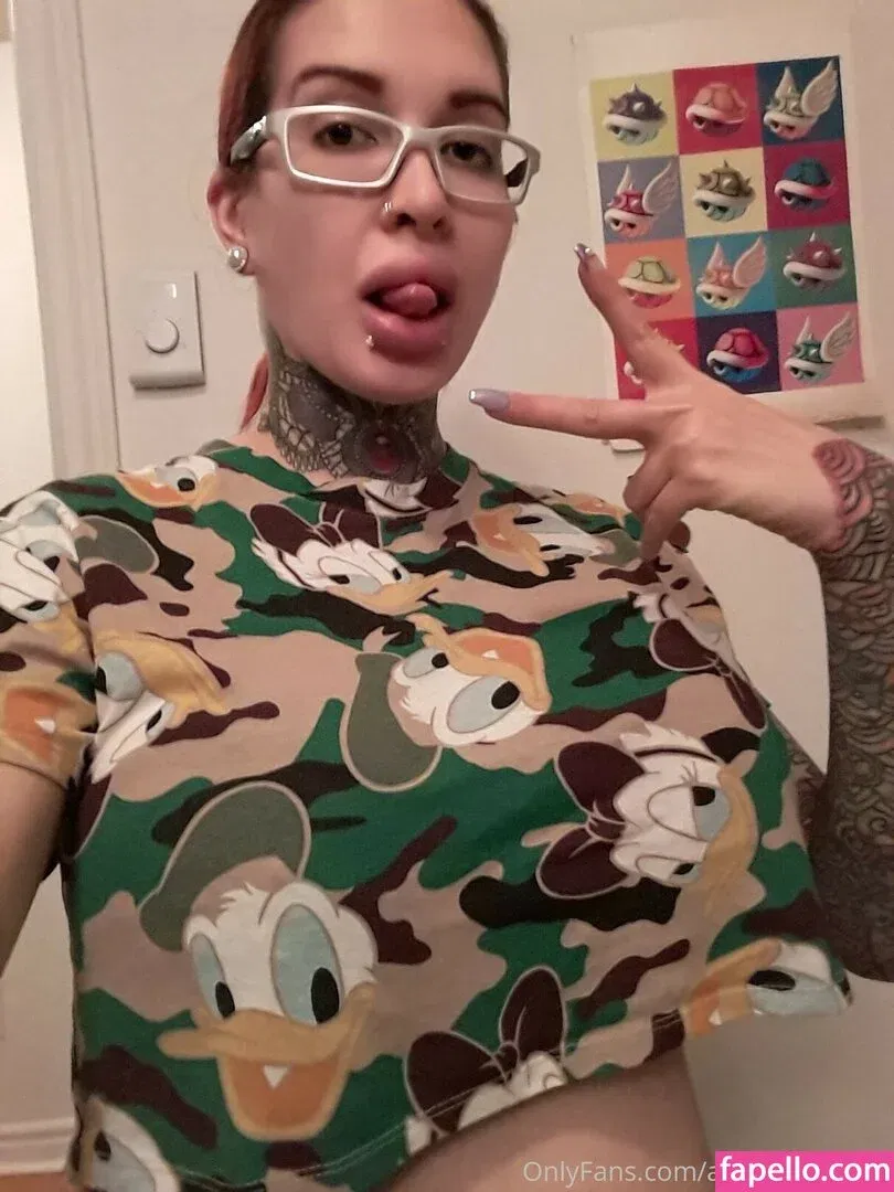 Ariane Saint Amour Onlyfans Photo Gallery 