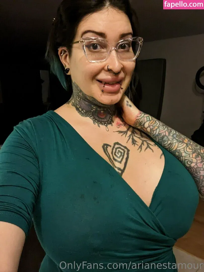 Ariane Saint Amour Onlyfans Photo Gallery 