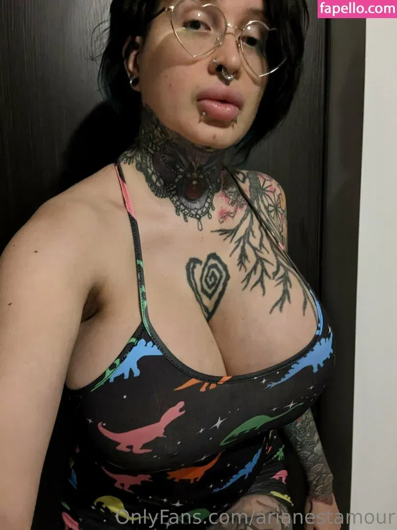 Ariane Saint Amour Onlyfans Photo Gallery 