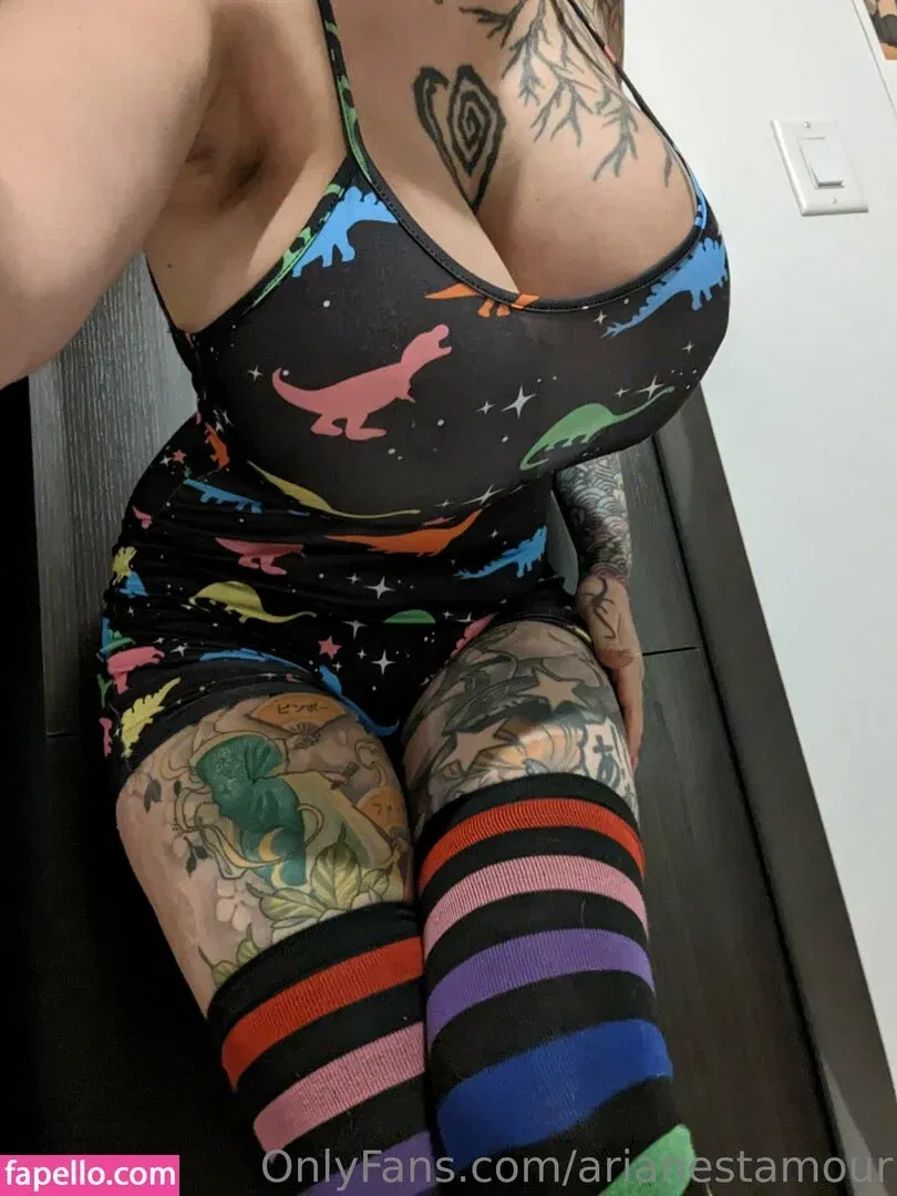 Ariane Saint Amour Onlyfans Photo Gallery 