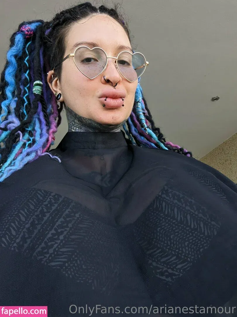 Ariane Saint Amour Onlyfans Photo Gallery 