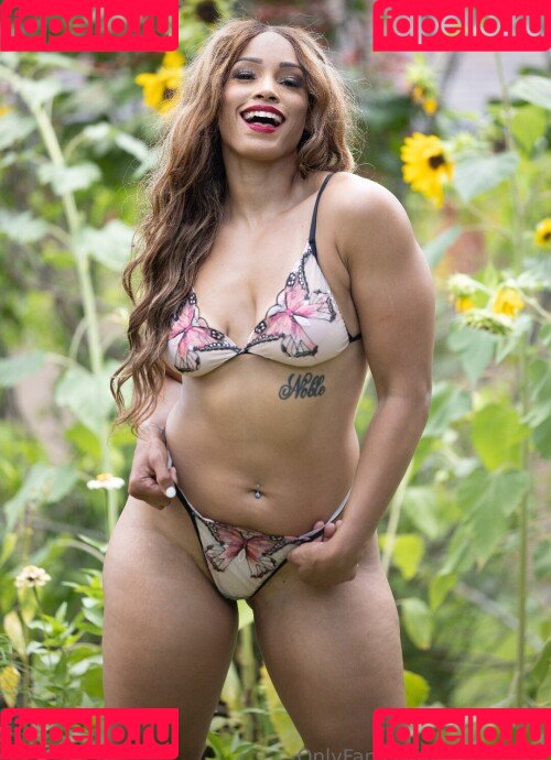 Kaci Lennox Onlyfans Photo Gallery 