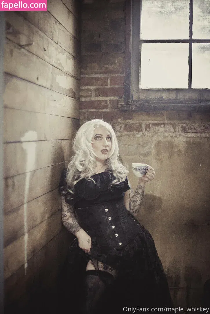 maple_massacre Onlyfans Photo Gallery 