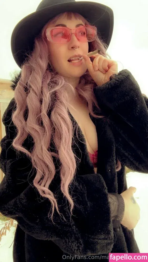 maple_massacre Onlyfans Photo Gallery 