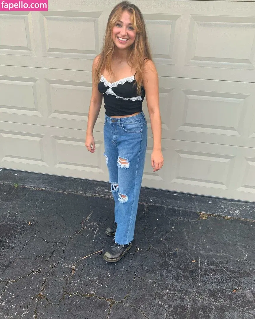 yelenafriedman Onlyfans Photo Gallery 