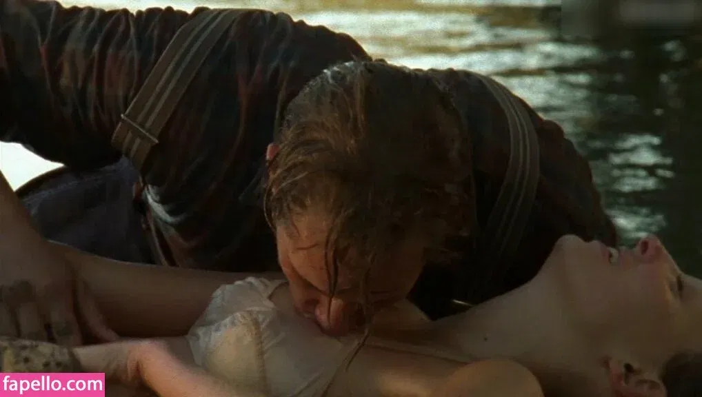 Alexandra Maria Lara Onlyfans Photo Gallery 