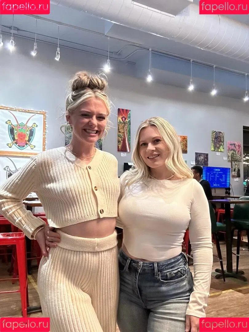 Brooke Ivory Onlyfans Photo Gallery 
