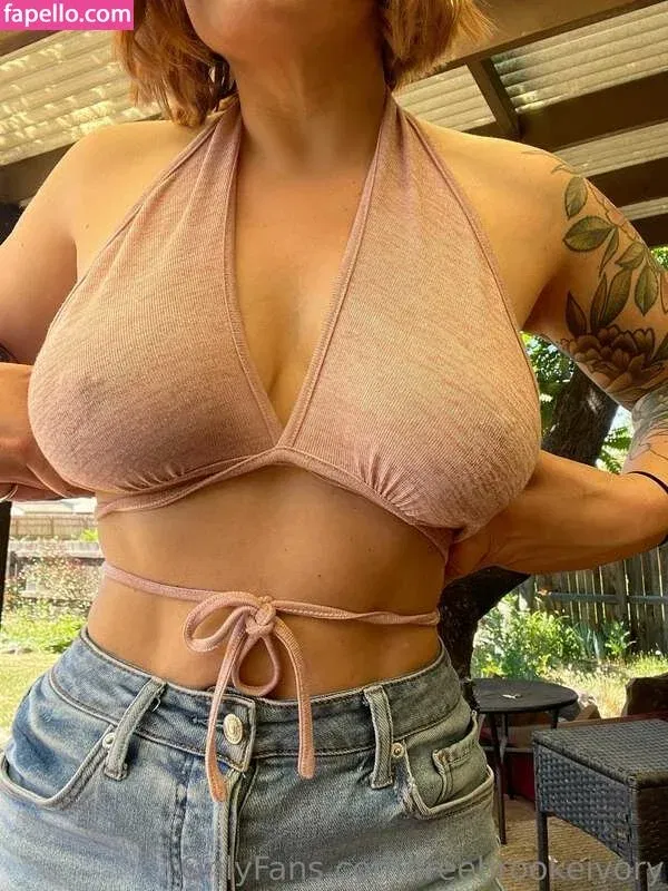Brooke Ivory Onlyfans Photo Gallery 