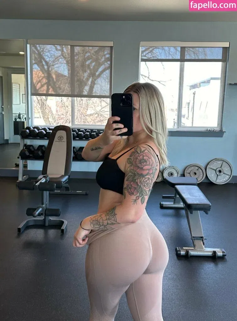 Brooke Ivory Onlyfans Photo Gallery 