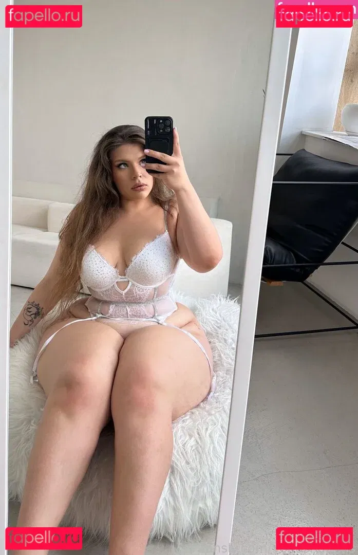 VenusRubens Onlyfans Photo Gallery 