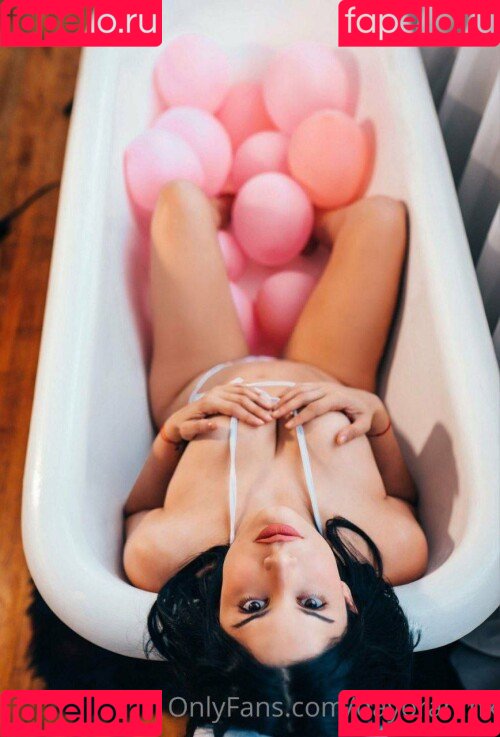 Dayoran Onlyfans Photo Gallery 