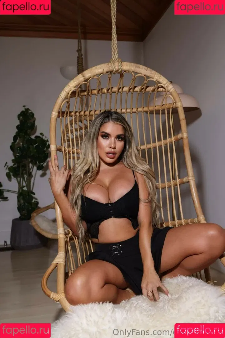 Chantel Zales Onlyfans Photo Gallery 