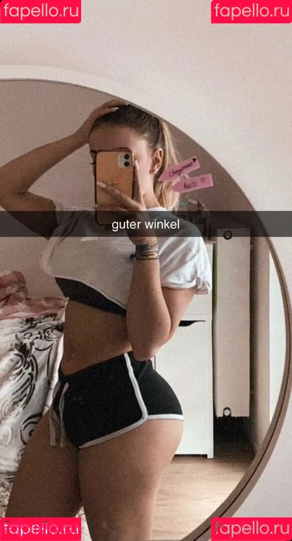 Alinahrndz Onlyfans Photo Gallery 