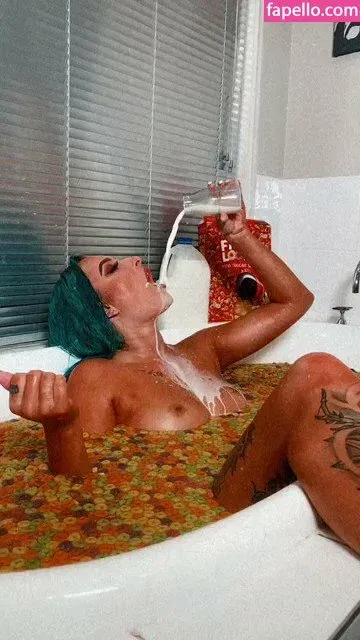 Taja Terrell Onlyfans Photo Gallery 