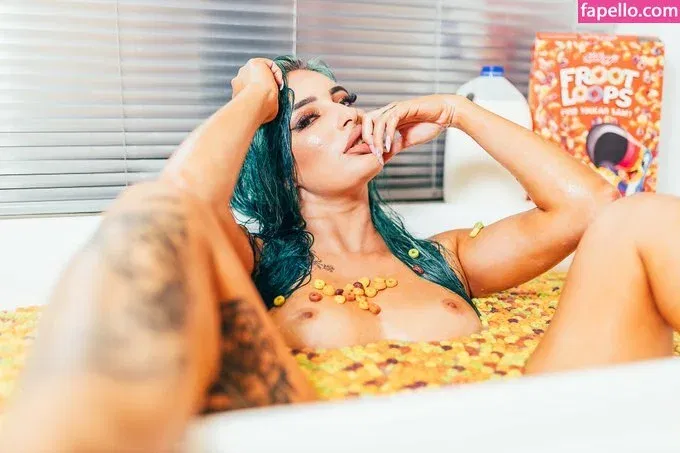 Taja Terrell Onlyfans Photo Gallery 