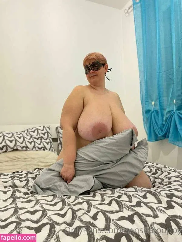 sensualpoppy Onlyfans Photo Gallery 