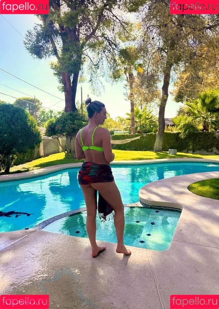 Mikaela Mayer Onlyfans Photo Gallery 