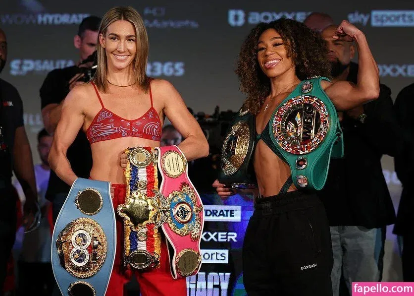 Mikaela Mayer Onlyfans Photo Gallery 