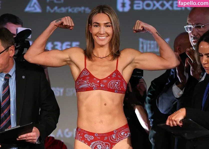 Mikaela Mayer Onlyfans Photo Gallery 