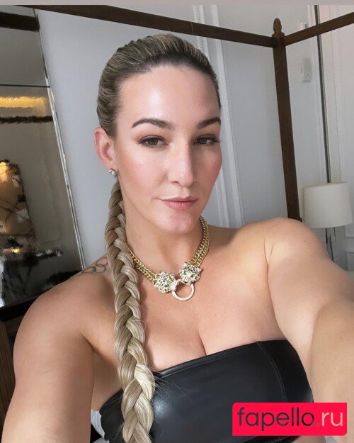 Mikaela Mayer Nude Onlyfans Photo 39
