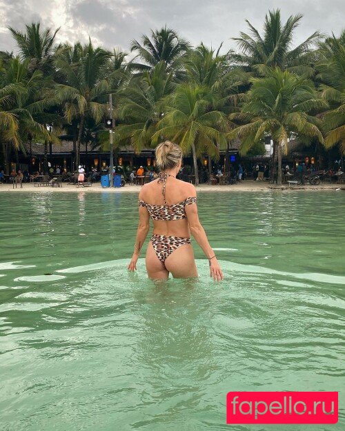Mikaela Mayer Nude Onlyfans Photo 33
