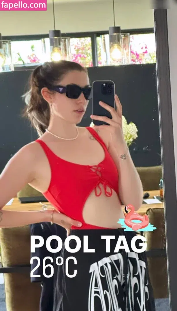 Reved Onlyfans Photo Gallery 