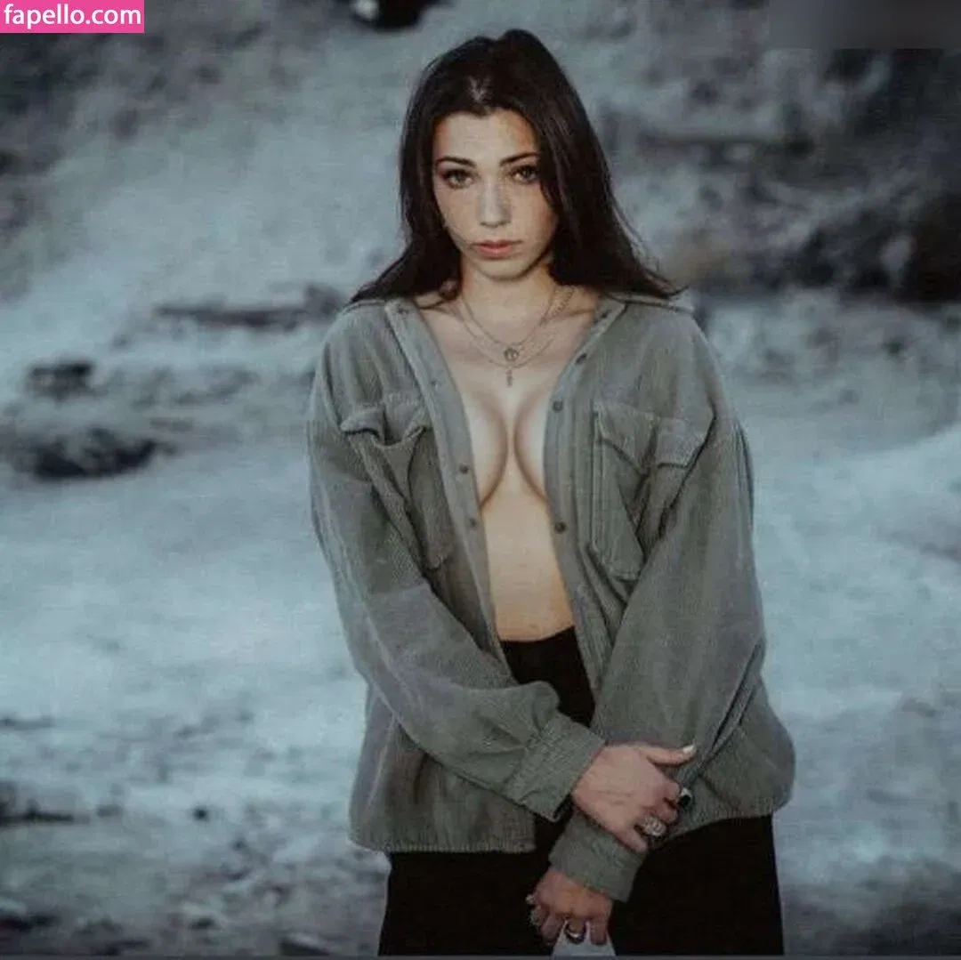 Reved Onlyfans Photo Gallery 