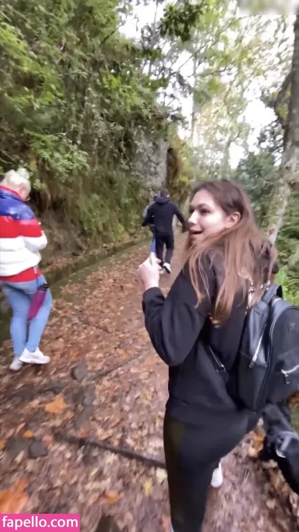 Reved Onlyfans Photo Gallery 