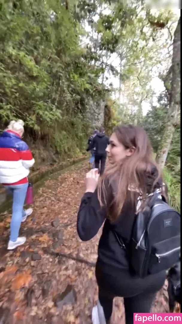 Reved Onlyfans Photo Gallery 