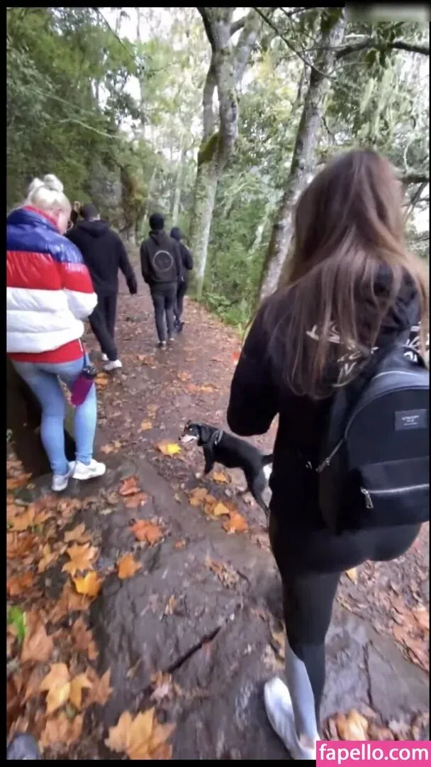 Reved Onlyfans Photo Gallery 