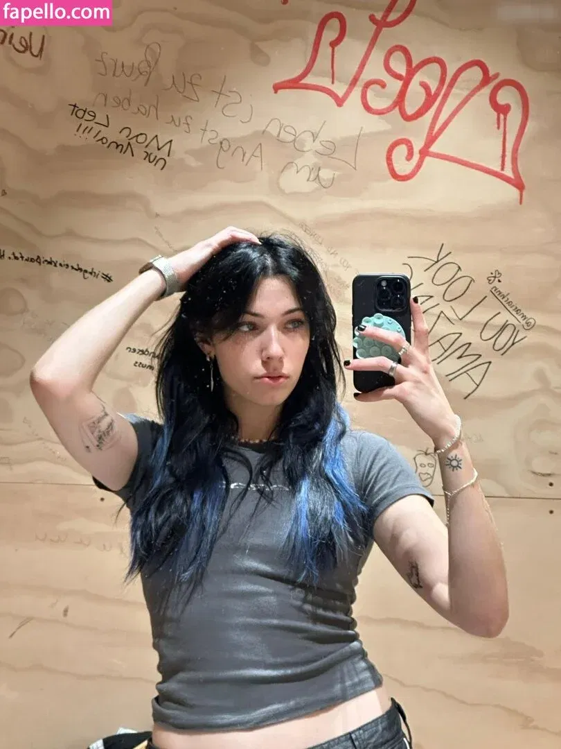 Reved Onlyfans Photo Gallery 