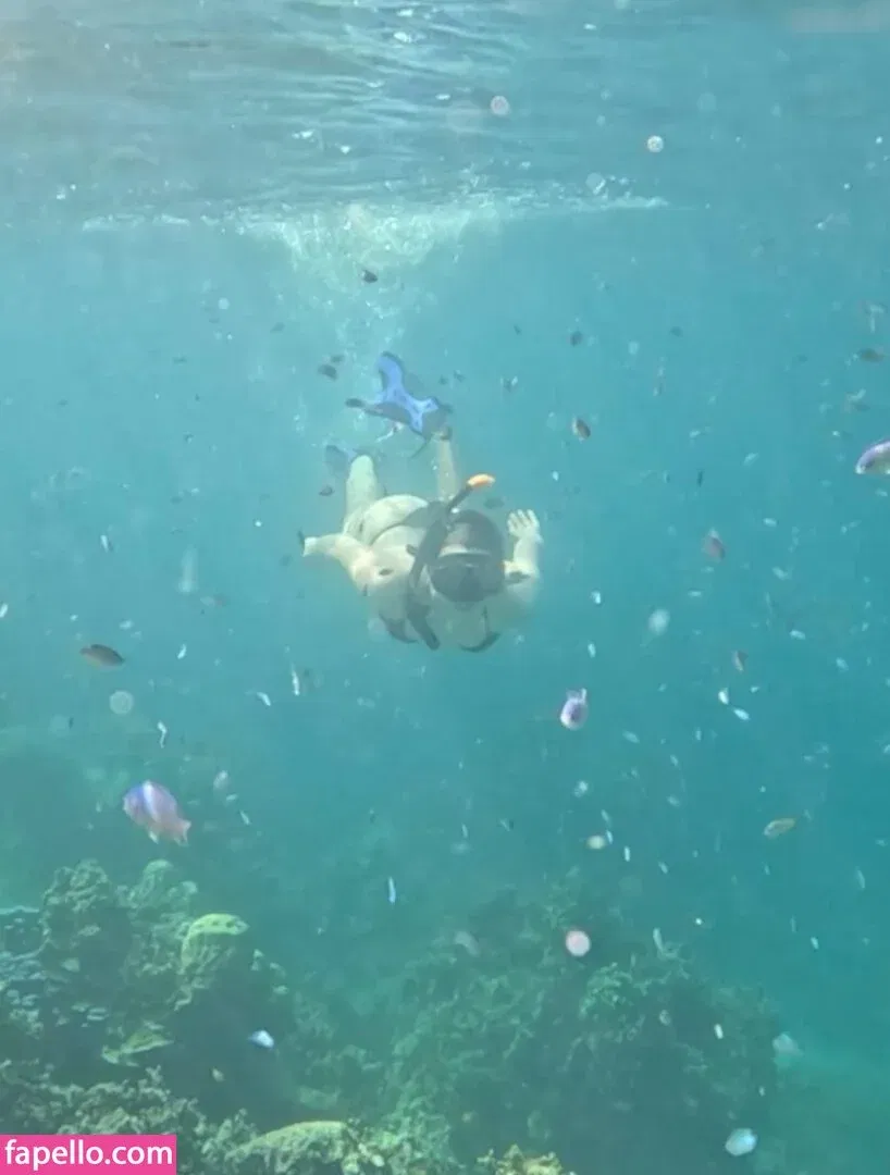 Reved Onlyfans Photo Gallery 