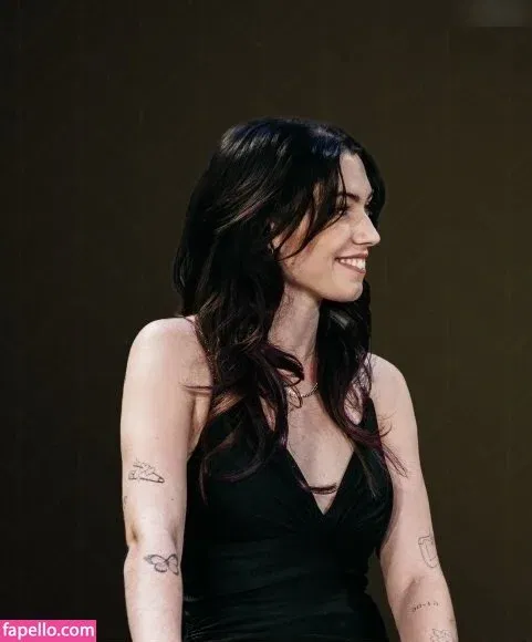 Reved Onlyfans Photo Gallery 