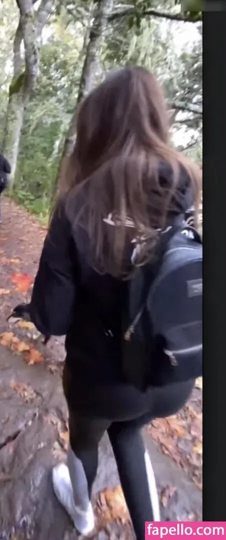 Reved Onlyfans Photo Gallery 