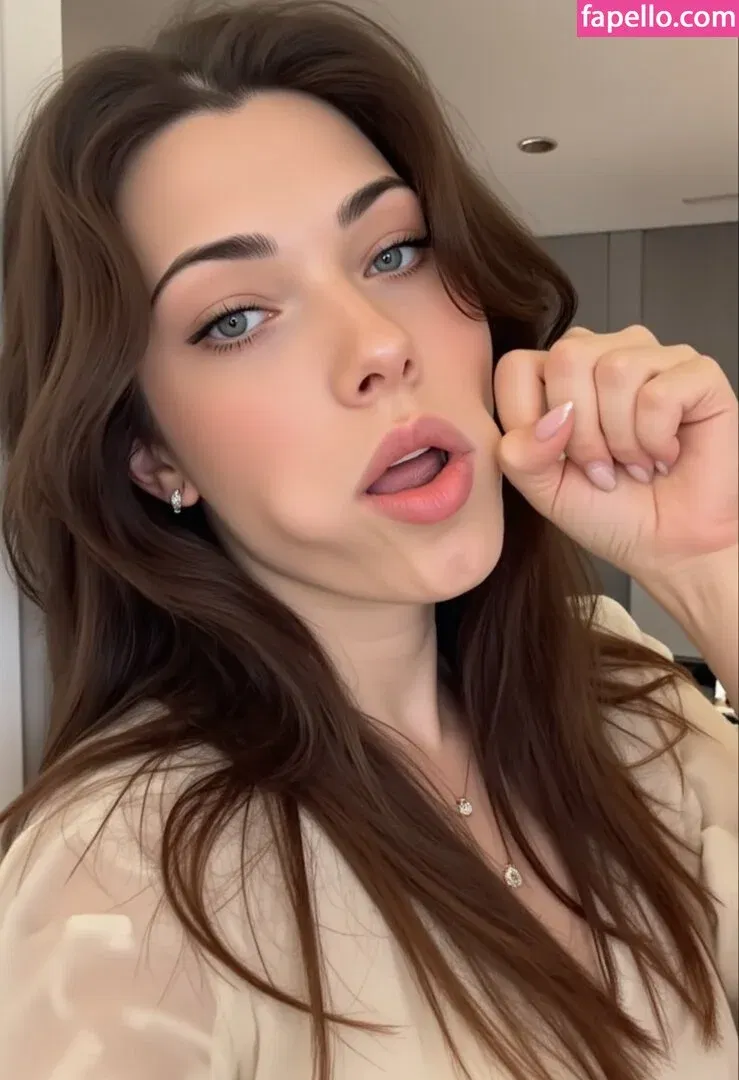 Reved Onlyfans Photo Gallery 