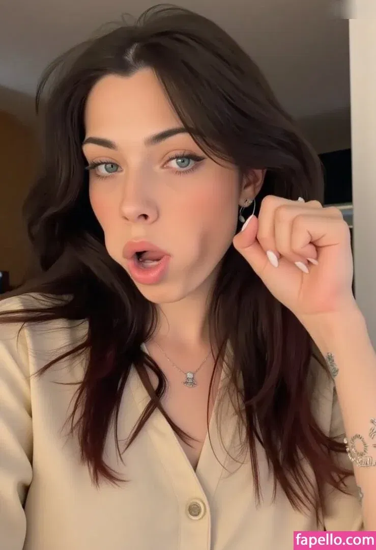 Reved Onlyfans Photo Gallery 